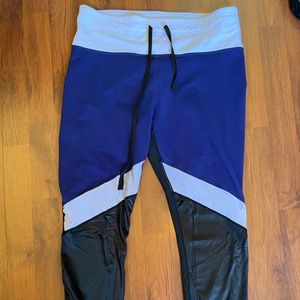 Fabletics Leggings